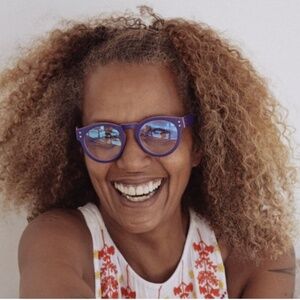 CADDIS LIFE Soup Cans, Blue/Red, 1.0 Readers